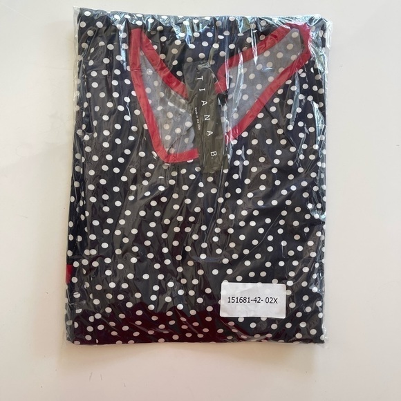 Tiana B Knit Contrast Trim Dress - 2X - Picture 2 of 5